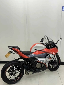 Motocicleta Usada de Gasolina QJ Qianjiang Competition <span class=keywords><strong>250</strong></span> - Product Image 5