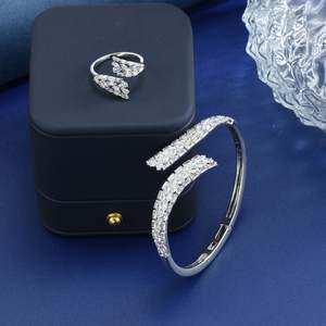 Bijoux étincelants polis 2 pièces coupe réglable demi conception Bracelet bague dames CZ zircone S-125 de fête de mariage - Product Image 4