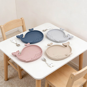 Assiettes pour bébé en silicone sans BPA, logo personnalisé, motif requin mignon, <span class=keywords><strong>vaisselle</strong></span> en silicone de qualité alimentaire, assiette à ventouse pour bébé - Product Image 4