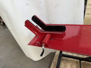 Lève-moto pneumatique portable en acier avec surface antidérapante, capacité 800/1000 lbs, certifié ISO CE pour la réparation de motos tout-terrain - Product Image 3