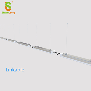 Lámpara LED Industrial Tri-Proof de Alta Potencia 50W 100W, Regulable DALI, Material AL+PC, Clasificación IP66, CCT Ajustable 2700K-6000K, 5 Años de Garantía - Product Image 1