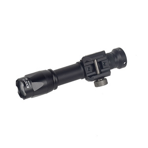 Lampe tactique Scout Light 1000 lumens en alliage d'aluminium pour la chasse en extérieur, la patrouille nocturne et les utilisations d'urgence – Appareil optique extérieur - Product Image 3
