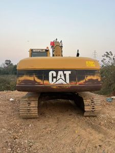 Excavatrice CAT 320C d'occasion à prix abordable, capacité de la benne de 0,8 m³, moteur puissant de 110 kW, vente flash - Product Image 2