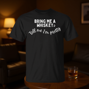 Camiseta Bring Me A Whiskey Tell Me I'm Pretty para mujer, camiseta para bebedoras de whisky - Product Image 3