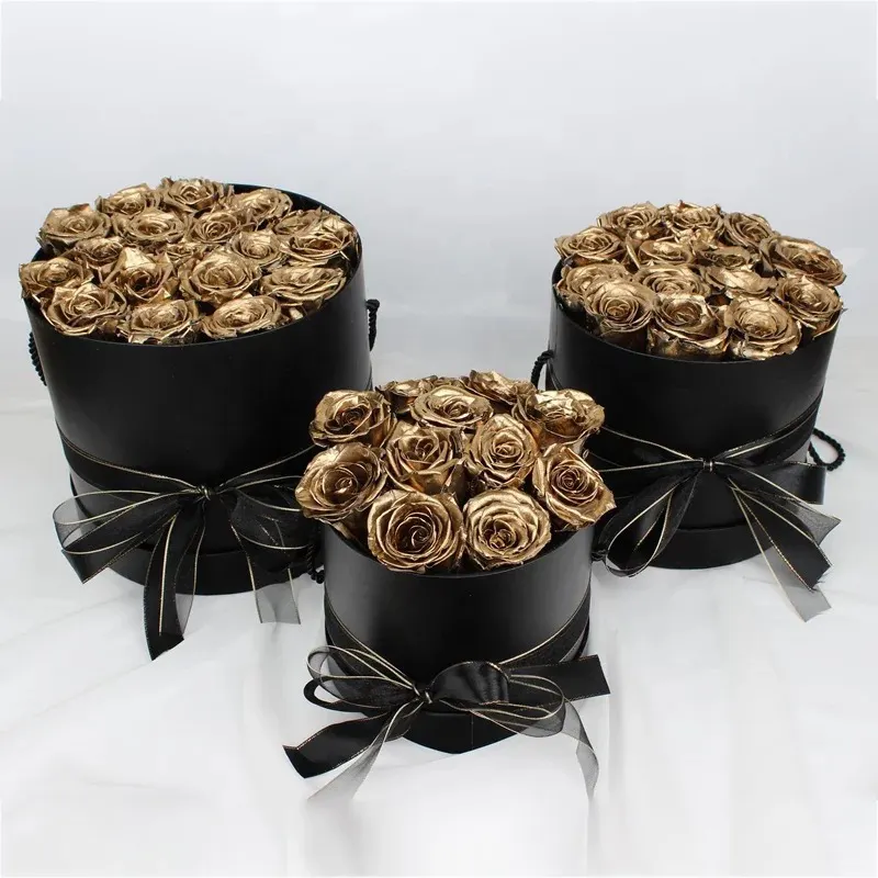 UO Custom Luxury Black Personalized Gifts Hug Round Barrel Natural Long Lasting Gold Preserved Roses