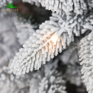 Árbol de Navidad de nieve personalizado PE PVC Material para todo tipo de clima Árbol de Navidad verde Soporte OEM Decoración para interiores y exteriores - Product Image 2
