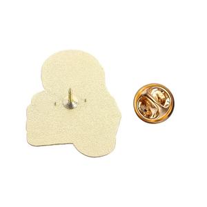 Venta al por mayor de moda SMISKI muñeca de dibujos animados alfileres de esmalte suave lindo esquina pequeña persona estilo Metal Pin insignia fundición al por mayor moda - Product Image 6