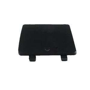 ฝาครอบตะขอเกี่ยวกันชนหน้า Mercedes-Benz Cls-Class W219 รุ่น A2198850026 ผลิตจากพลาสติก ABS อะไหล่ทดแทน ปี 2007-2009 - Product Image 3