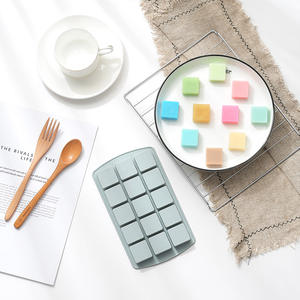 Moule <span class=keywords><strong>de</strong></span> cuisson en silicone à 15 cavités, moule à glaçons carrés, sans BPA, facile à démouler, plateau pour gelée et chocolat, pour la cuisine et la pâtisserie - Product Image 5