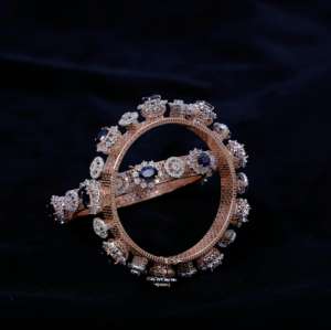 Brazalete de Oro Rosa de 9K con Diamantes Certificados por IGI para Mujer, 10.74 CT, Corte Ovalado, Color IJ Natural, Claridad SI, Chapado en Rodio, Moderno - Product Image 5