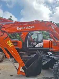 Excavatrice HITACHI EX100WD d'occasion, 10 tonnes, d'origine japonaise, en stock. - Product Image 5