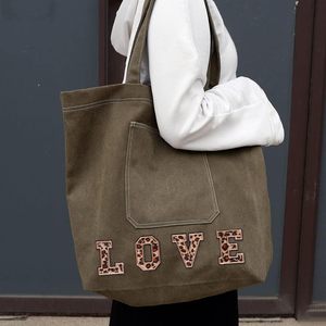 Toptan 6cm nakış yamalar demir on harfler kelimeler Diy kahverengi mektup yama leopar şapka giysi kot - Product Image 2