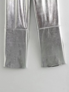 <span class=keywords><strong>Pantalon</strong></span> décontracté en <span class=keywords><strong>cuir</strong></span> PU de couleur argentée à <span class=keywords><strong>coupe</strong></span> <span class=keywords><strong>droite</strong></span>, brillant métallique élastique, taille haute, face plate, revêtement non tissé. - Product Image 5