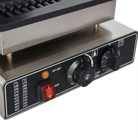 Nouveau modèle professionnel de machine à gaufres et à gâteaux en forme de sapin de Noël électrique, en acier inoxydable, portable, pour snacks