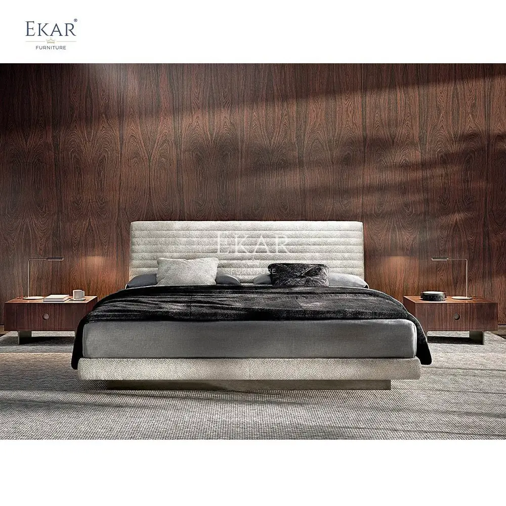 分解が簡単なステンレス鋼のつや消し仕上げのベッドフレーム-なめらかで用途の広いベッドデザイン