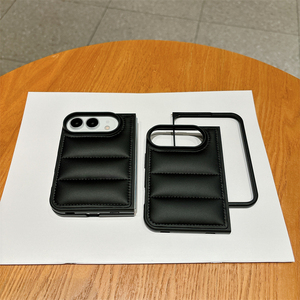 เคสโทรศัพท์ iPhone Duo Apple 18 Fold ดีไซน์ทันสมัย ลายเสื้อแจ็คเก็ต - Product Image 2