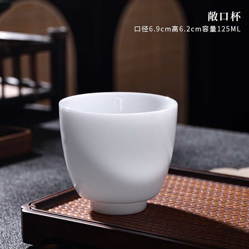Ice type sheep fat jade-spill cup