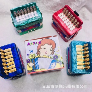 Accordéon pour enfants 7 touches 2 basses, instrument de musique jouet pour enfants de 5 à 7 ans, couleurs bleu royal, bleu ciel, rouge, vert, origine Yiwu - Product Image 5