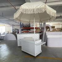 Événement de mariage populaire fournit le chariot de dessert de sucrerie pour la décoration de partie et plus d'événements support durable de gâteau