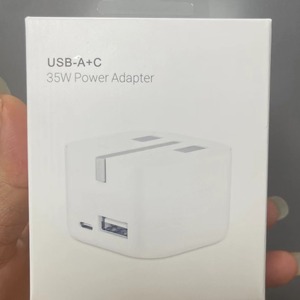 Nouvel adaptateur pliable PD <span class=keywords><strong>35W</strong></span> double port A+C (norme britannique) avec protection BMS intelligente, compatible avec la charge rapide intelligente PD des appareils <span class=keywords><strong>Apple</strong></span> - Product Image 2