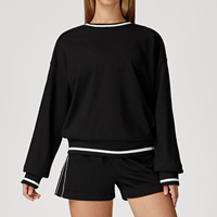 Aoyema Sportswear Haut de sport à col ras du cou surdimensionné et à manches longues Pantalon de survêtement athlétique Short 3 Pcs Outfit Color Block Sweatsuit Set