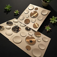 Panneaux muraux 3D en PVC effet miroir MOI Modern Mirror 50x50cm, installation sans clou ni colle