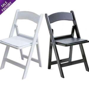 Sillas Plegables de Plástico Blancas para Eventos al Aire Libre y Jardín al por Mayor, Silla de Resina Plegable Wimbledon con Acolchado Blanco para Bodas y Fiestas - Product Image 6