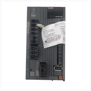 MRJ410B MR-J4-10B ไดรฟ์ AC 100W รุ่น MR-J4-10B, ประสิทธิภาพ MR-J4-10B ความถี่ตอบสนอง 2.5 กิโลเฮิรตซ์ ช่วยให้ความเร็วสูงและแม่นยำสูง - Product Image 3