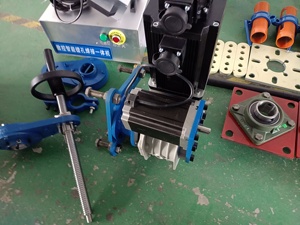 Máquina <span class=keywords><strong>de</strong></span> Mandrinado y Soldadura en Línea CNC Portátil Totalmente Automática <span class=keywords><strong>Tipo</strong></span> 45 50 60 para Reparación - Product Image 3