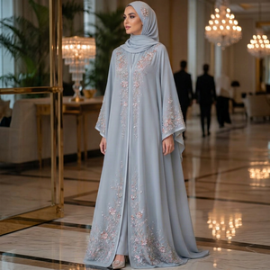 Abaya élégante bleu clair en organza brodé, coupe trapèze, manches longues, longueur ras du sol, coupe ample, robe modeste pour occasions formelles - Product Image 1