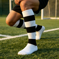 Chaussettes de football en mélange coton-polyester, respirantes, anti-humidité, avec coussinets, chaussettes de sport, logo personnalisé disponible, vente en gros