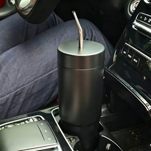 Tazza da tè per auto 23oz, nuova, colorata, a tripla funzione, a doppio strato in acciaio inossidabile 304 sottovuoto, con beccuccio e due coperchi, per esterni - Product Image 2