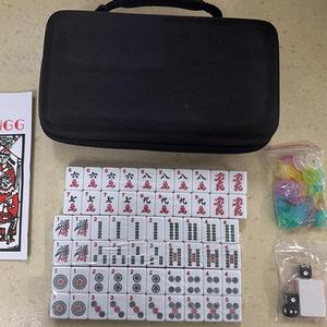 Juego de Mahjong Americano Portátil, 166 Fichas con Estuche Rígido y Accesorios, Estilo Occidental para Noches de Juego en Familia - Product Image 2