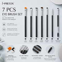 Ensemble de pinceaux de maquillage professionnels 7 pièces pour sourcils, anticernes, lèvres et brosse à cils - Vente en gros