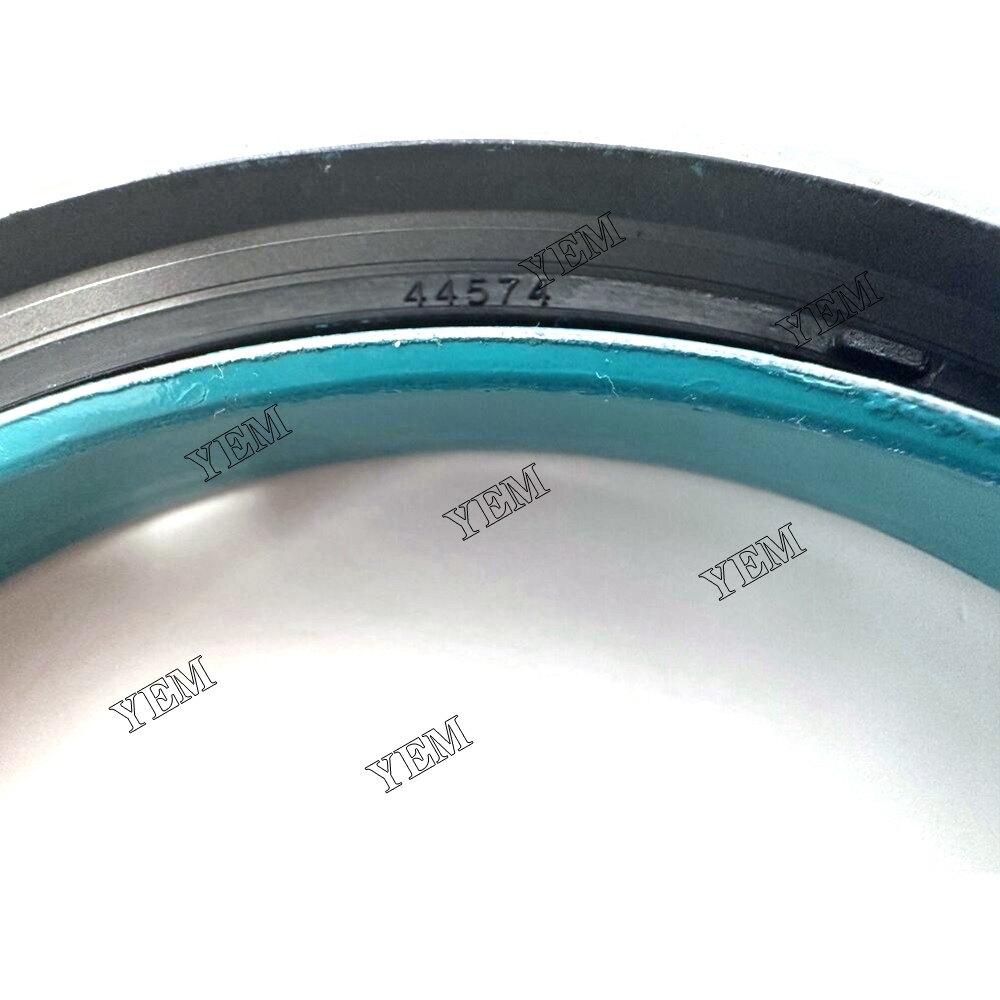 accessoires ermax moto tuning : Capot de selle triumph 675 street triple accessoires ermax moto tuning : Capot de selle triumph 675 street triple