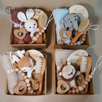 Ensemble cadeau pour nouveau-né en bois fait à la main, jouet à mâcher en crochet amigurumi cerf, jouet à mâcher en crochet pour bébé, renne, élan