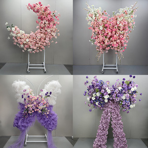 Nouvelle Décoration Romantique Haut de Gamme pour Mariage : Rose Florale Papillon en Plastique DIY pour Photos et Check-in – Tendance Internet - Product Image 1