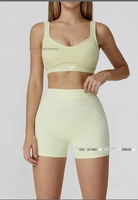 Ensemble de yoga respirant brossé avec bretelles doubles, chic, pour le sport, le fitness, la course à pied, débardeur et short pour femme