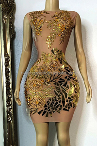 فستان سهرة نسائي بمرآة من أشهر الماركات العالمية, فستان سهرة بلون وردي فاخر مرصع بأحجار الراين من أشهر الماركات العالمية ، فستان سهرة ذهبي بمقاس كبير - Product Image 2