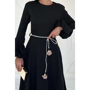 Elegante Vestido Largo de Crepé Negro con Mangas Abullonadas y Cinturón, Corte A, Cuello Redondo, Vestido Formal de Boda para Mujer - Product Image 2