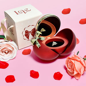 Vente en gros de cadeaux de la Saint-Valentin, vraies fleurs éternelles, roses éternelles, roses préservées avec collier, boîte à bijoux - Product Image 4