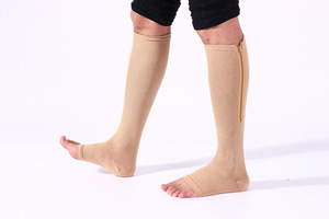 Calcetines <span class=keywords><strong>de</strong></span> Compresión con Punta Abierta <span class=keywords><strong>para</strong></span> Mujer y Hombre, 15-20 mmHg, <span class=keywords><strong>Medias</strong></span> hasta <span class=keywords><strong>la</strong></span> Rodilla con Cierre <span class=keywords><strong>para</strong></span> Mejorar <span class=keywords><strong>la</strong></span> Circulación - Product Image 4