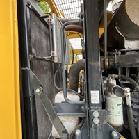 Chargeuse sur pneus d'occasion Komatsu WA380z d'origine japonaise avec moteur, boîte de vitesses, pompe - Capacité de la benne de 3,1 m, puissance de 143 kW pour la construction
