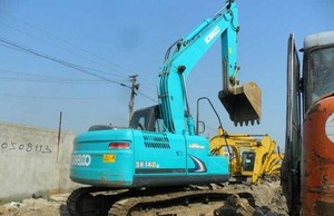 Construction <b>machinery</b> used kobelco <b>excavator</b> SK140 14Ton medium tracked earth moving equipment - Product Image 5