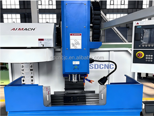 Fresatrice CNC Verticale XK7136 con Mandrino BT40 8000RPM <span class=keywords><strong>5</strong></span>.5KW, Tavola 900x360mm, Alta Precisione, Siemens/GSK/Fanuc, Singolo Asse 6 - Product Image 4