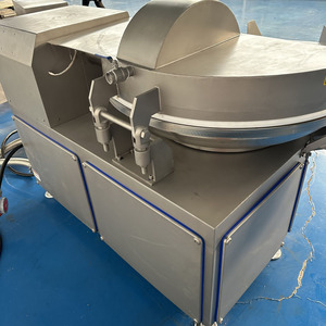 Picadora/Cortadora de Carne Comercial Aimeida con Cuchillas Curvas de Acero Inoxidable 304, Automática, Trifásica, 380V, Capacidad de Recipiente de 50-300 kg - Product Image 5