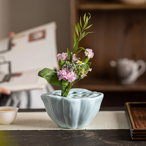 <b>Ceramic</b> Lotus Seed Pot Stand With Drainage Hole Tabletop <b>Vase</b> For Dry Brewing And Flower Arrangement Dehua - Product Image 2
