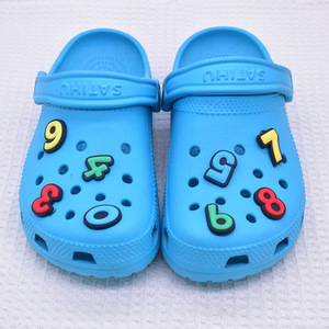 <span class=keywords><strong>Xiami</strong></span> Nueva Serie de Letras, Adornos Desmontables de PVC para Zapatos Tipo Clog, Diseño Personalizado, Unisex, Estilo Regular, Hebillas Decorativas, China - Product Image 1