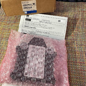 Реле безопасности SCC-1224ND - Product Image 1