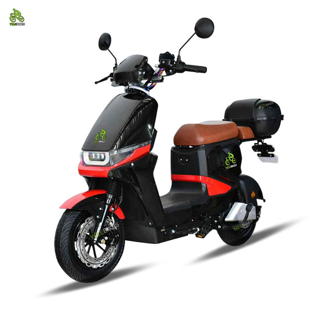 YQEBIKES High Speed Battery Operated Electric Scooter Brushless Motor Dual Suspension 200kg Load Capacity-Modern Retro Design
